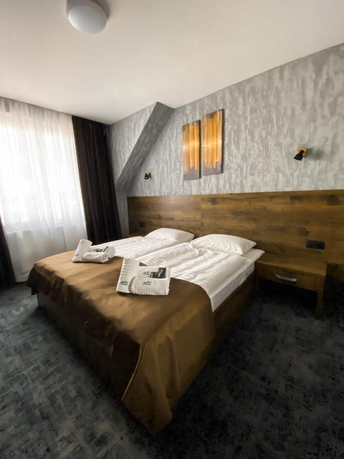 Hotel Petra Hrabusice Exterior photo